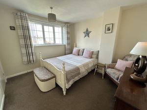 Photo 11- click for photo gallery